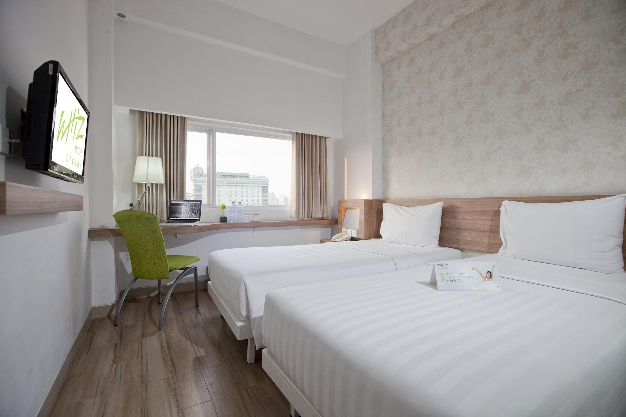 Whiz Hotel Cikini Yakarta Exterior foto